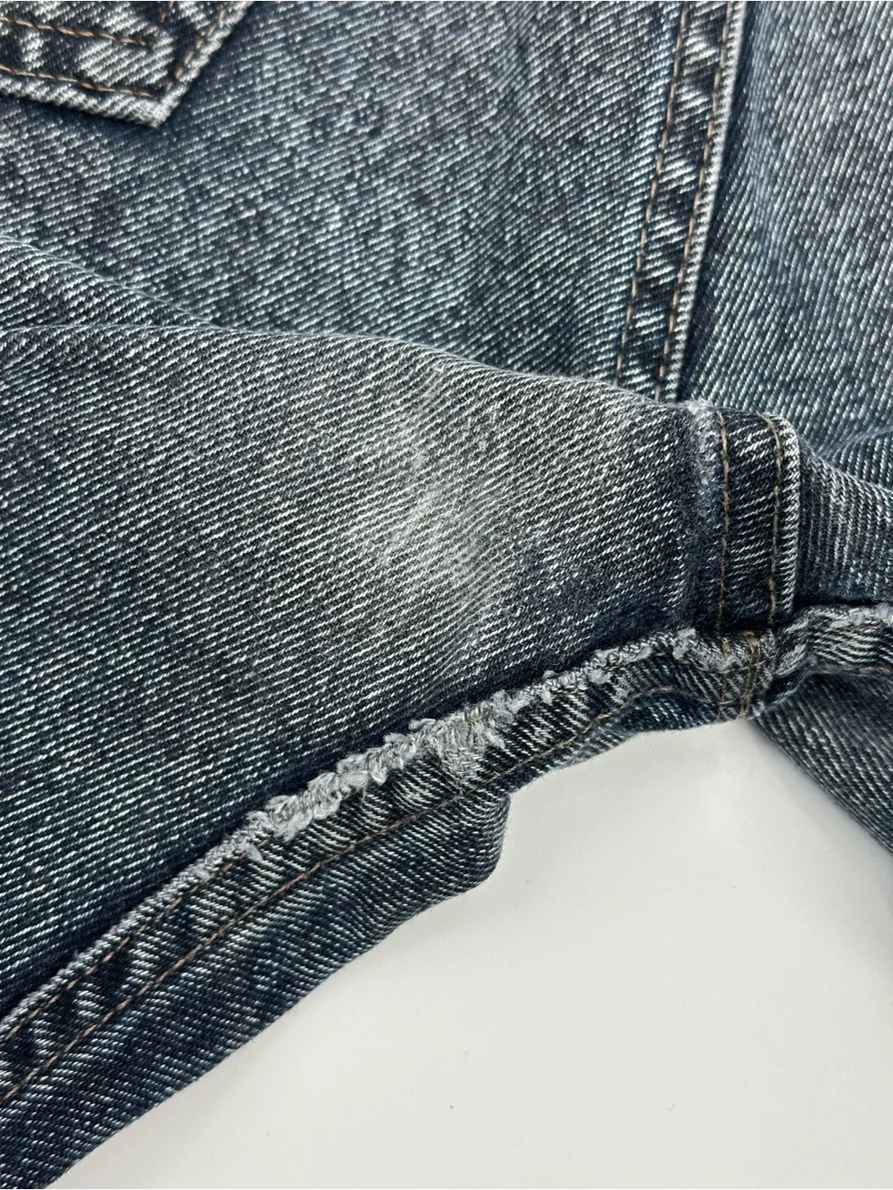Levi's 505 Straight Jeans in Washed Black-Blue 38x30